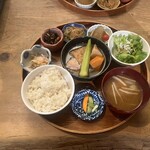 八百屋とごはん かみや - 