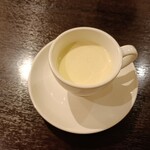 創作イタリアン Gemelli - 野菜を使った一口スープ：コーン