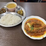 サルシーナハラルフーズ - 