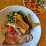 鶏そば うちだ - 料理写真: