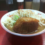 一太豚 - ラーメン（小）+ラー油