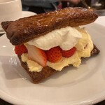 カフェ・ラ・ダダ - 