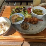 Ryokuyuu Shokudo & SPACE - 