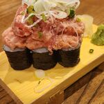 名物びっくりとろたく