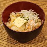 カニの炊き込みご飯