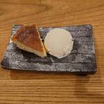 うますぎる塩バスクチーズケーキ