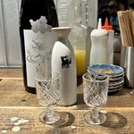 立ち呑み ツキノコグマ - 