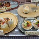 手作り焼菓子とケーキの店 ひぐち - 