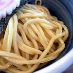 中華そば 螢 - 太めのストレート麺。。。