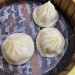 林海餃子酒場 - 蟹味噌入り小籠包
