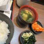 感動の肉と米 稲沢下津店 - キムチがお気に入り♡
