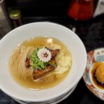 トーキョーニューミクスチャーヌードル 八咫烏 CHIKARABO - 料理写真: