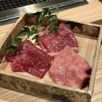 八面六秘 - 