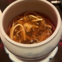 チャイナルーム - 酸味辛いスープ