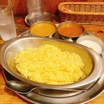 インド定食ターリー屋 - 2色カレーセット