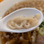 純手揉み中華 れん - 羽田製麺の多加水太ちぢれ麺