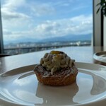 ザ・リッツ・カールトン福岡 - パンのカテゴリーに置かれていたのにコレはもはやスウィーツです