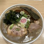 自家製麺 麺や 六等星 - 
