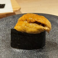 鮨 由う - 