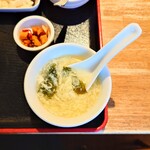 吉祥 - こちらも濃厚な味わいの掻き玉中華スープ。
