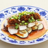 白身魚のサクサク大豆ソース