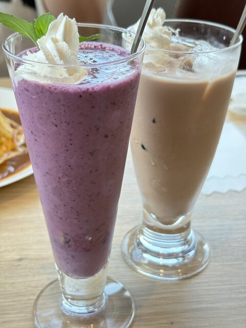 Cafe la famille photo 3