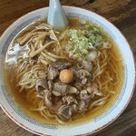 一茶庵 支店 - もつラーメン700円