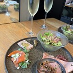 ル バー ラ ヴァン サンカンドゥ アザブ トウキョウ 京阪モール京橋店 - 