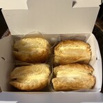 SWEETS SANTA - シュークリームパイ4個