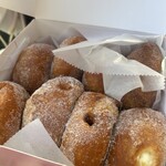 Leonard's Bakery Malasada Truck - 