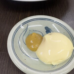 中華そば ふじ田 - マヨネーズと辛子は別皿で提供されます