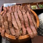 黑家 本店 - 炭焼き牛まぶし(和牛)2280円