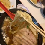 東珍康 - 