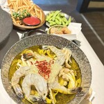 もつ鍋 やじろべえ - 