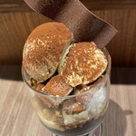 イシヤ 日本橋 - 