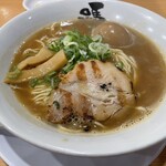 濃厚豚骨醤油ラーメン ばり馬 - 料理写真: