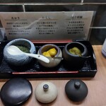 京出汁おでんと旬菜天ぷら 鳥居くぐり - 