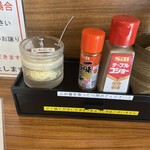 麺家ひまり - 調味料