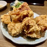 自家製麺 麺や ひなた - 唐揚げ2個 400円