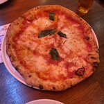 ラ・ピッコラ・ターヴォラ - 