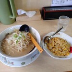 二代目らーめん 世界 - 