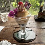 cacico - 本日のマリオネットのパフェ(プリンパフェ)