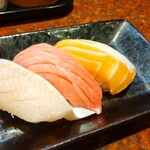 番やのすし 大沢野店 - とろ3種