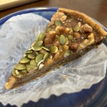 ベッカライ コンディトライ ヒダカ - ヌストルテ…410円+税