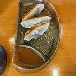 麺場 田所商店 - 餃子3個