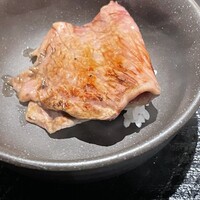 和牛lab K - 小ご飯に乗せてパクリ
