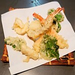 居酒屋 味平 - 天ぷら盛合わせ