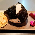 居酒屋 味平 - おにぎり（鮭）