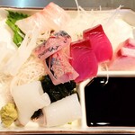 居酒屋 味平 - 刺身盛合わせ