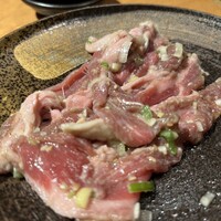 ホルモン焼肉 富や 栄店 - 